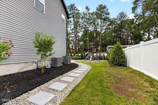 Photo of 1611 Evans Road