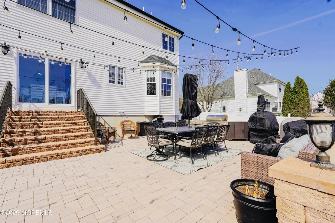 Photo of 19 Summerhill Avenue