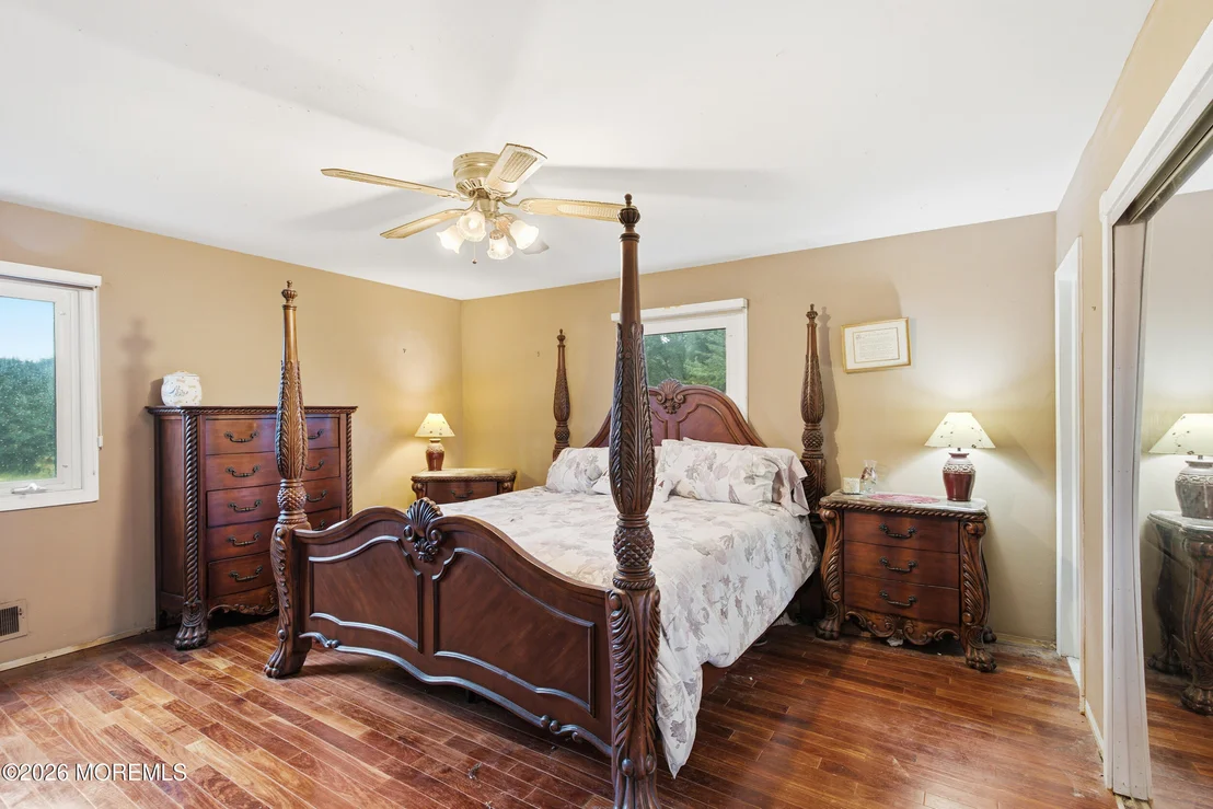 Photo of 652 Brookside Drive