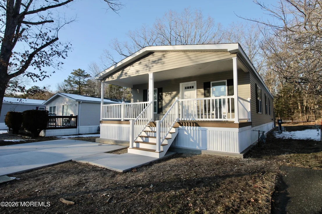 Photo of 503 Roberts Road