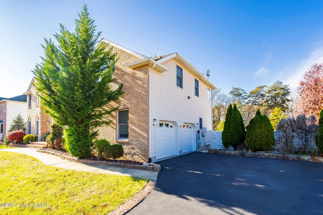 Photo of 38 Overlook Drive