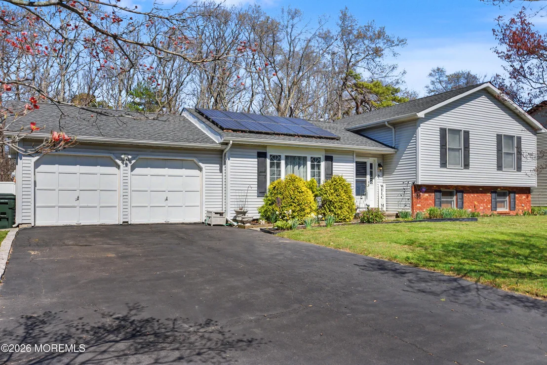 Photo of 3 Hemlock Hill Road