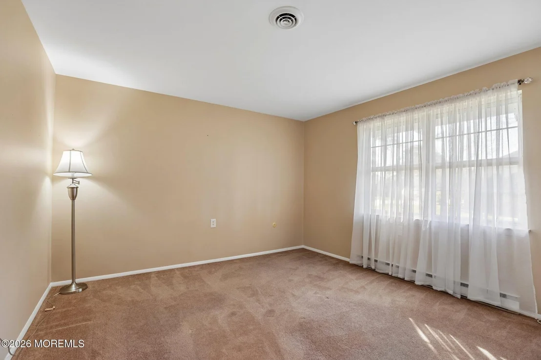 Photo of 14B Cambridge Circle