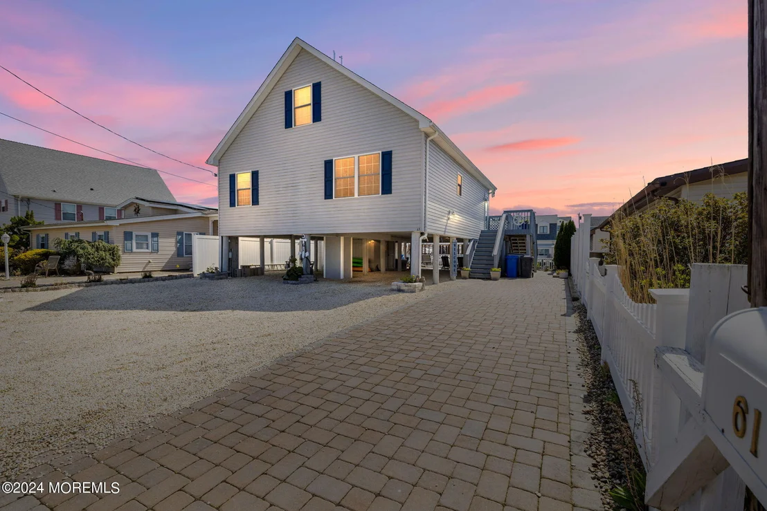 Photo of 61 Rona Lane