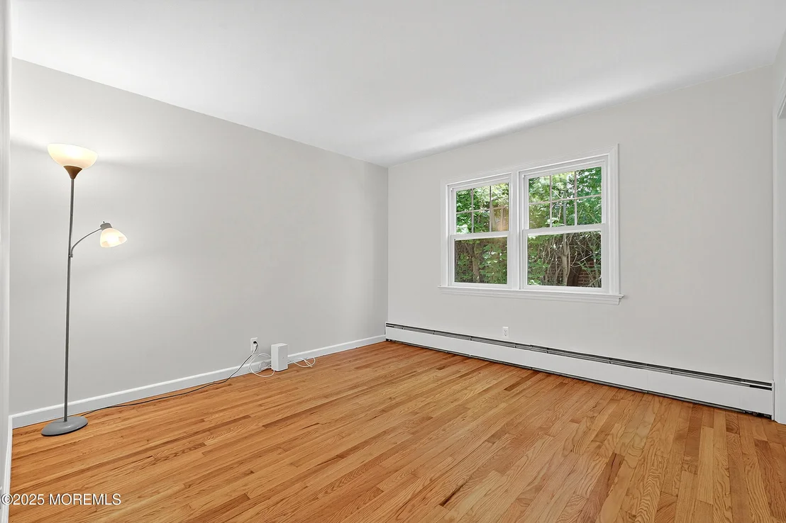 Photo of 7 Sunset Avenue