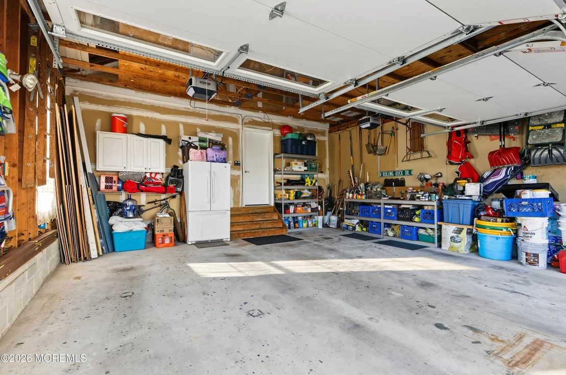 Photo of 611 Winterberry Boulevard