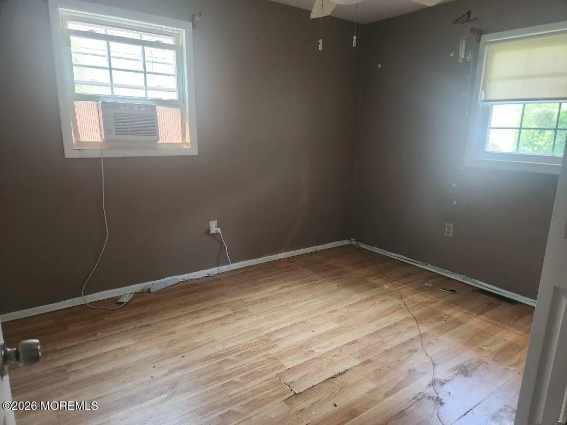 Photo of 321 Lake Champlain Drive