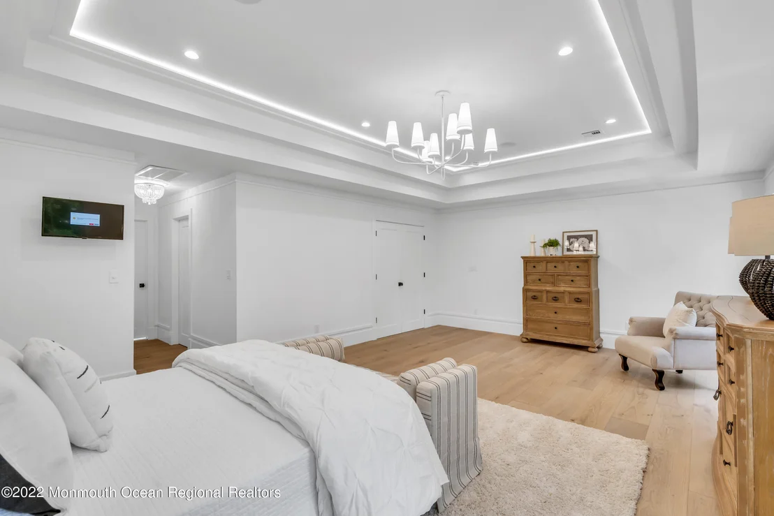 Photo of 376 Orenda Circle
