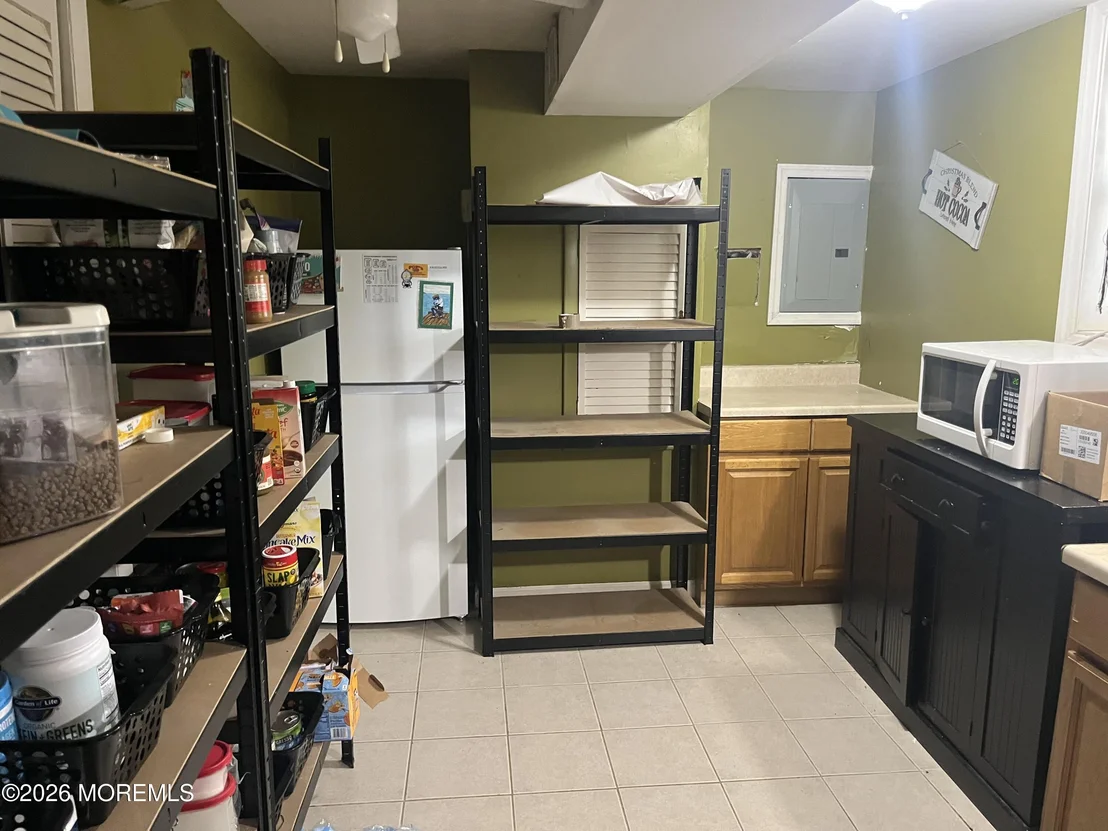 Photo of 715 John Terrace
