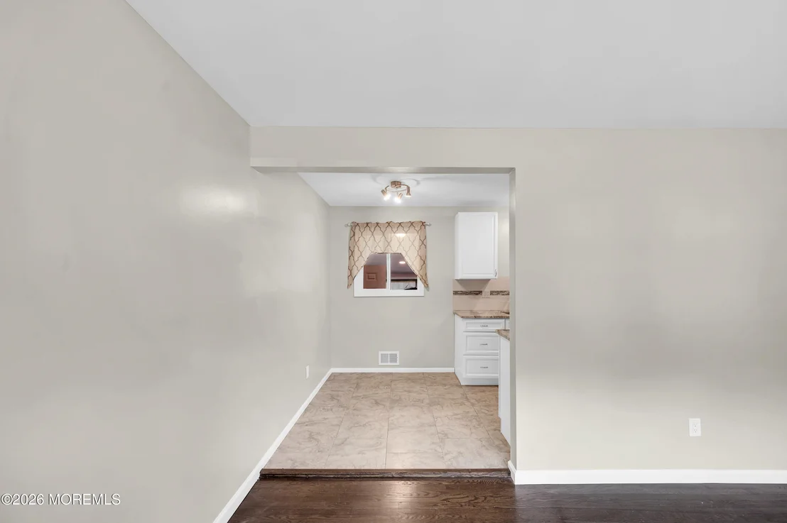 Photo of 271 Sky Manor Boulevard