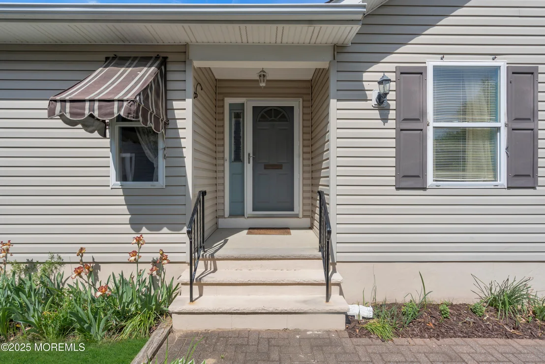 Photo of 75 Minerva Avenue