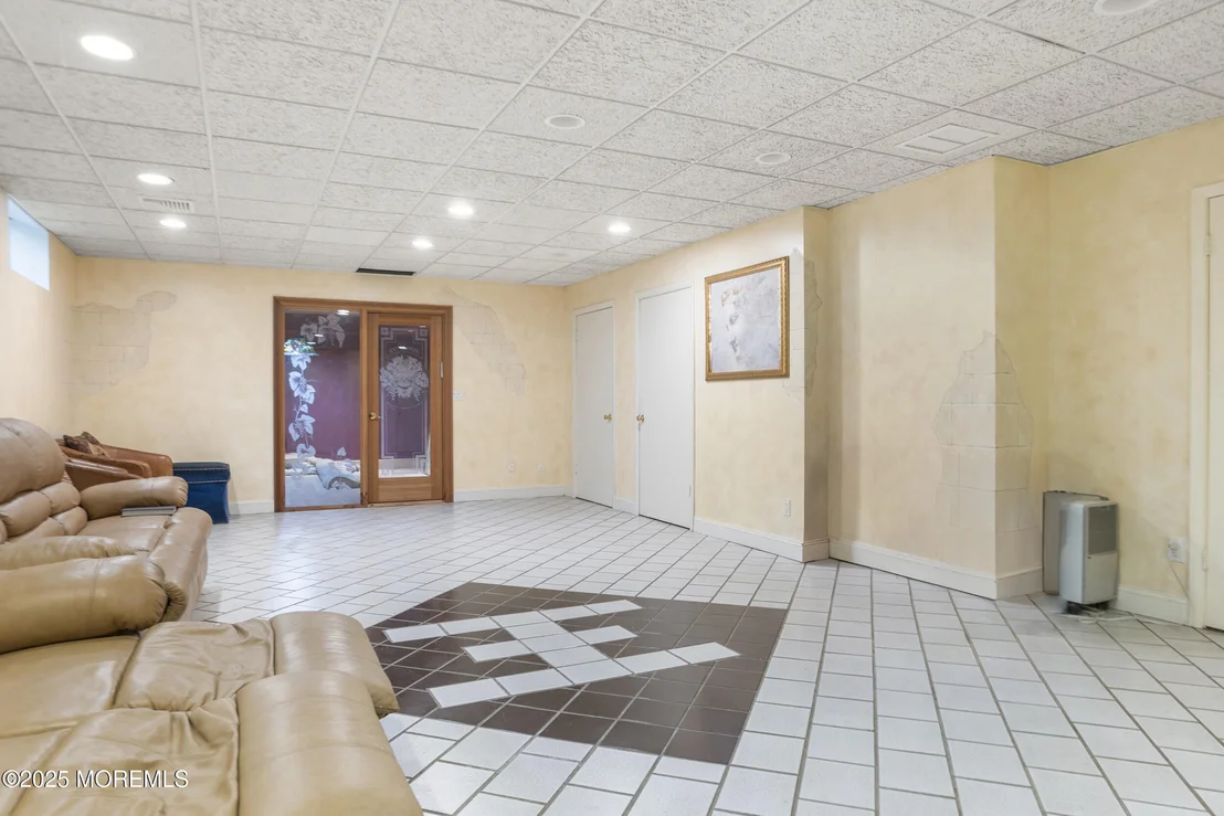 Photo of 780 Green Valley Road