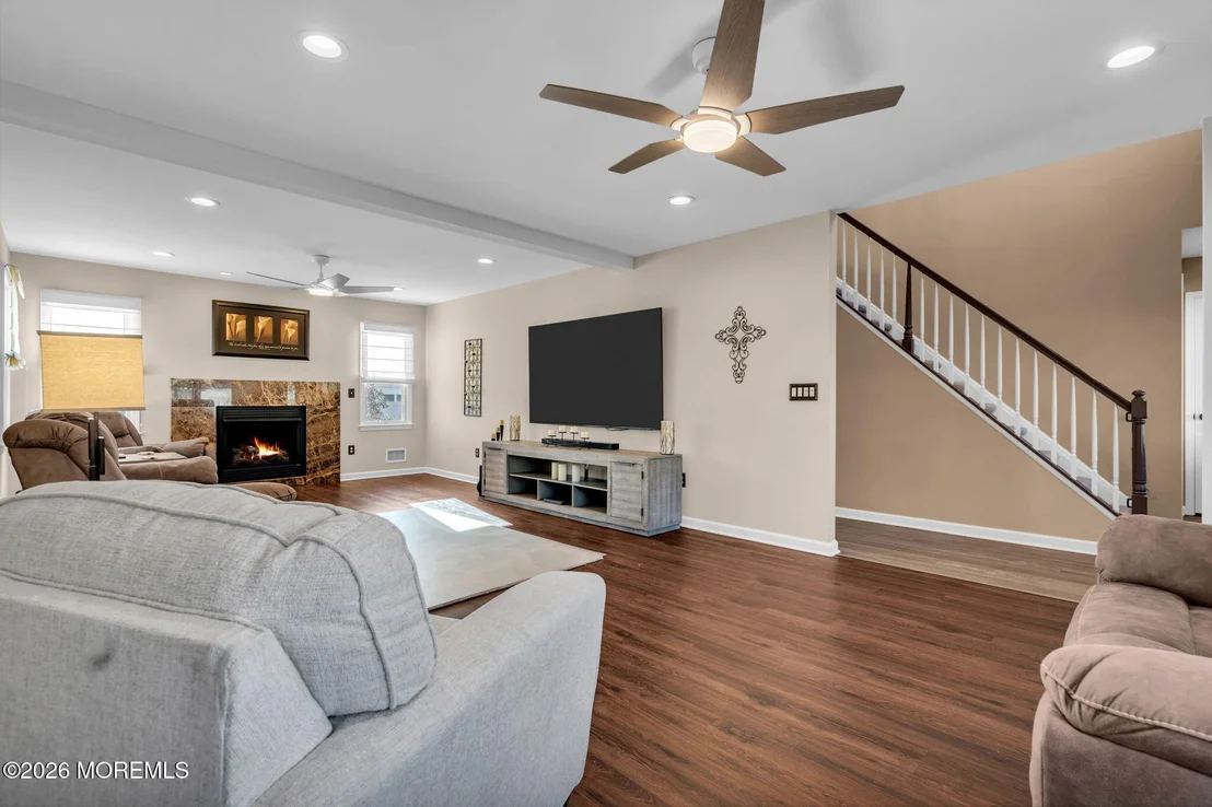 Photo of 15 Eagle Drive