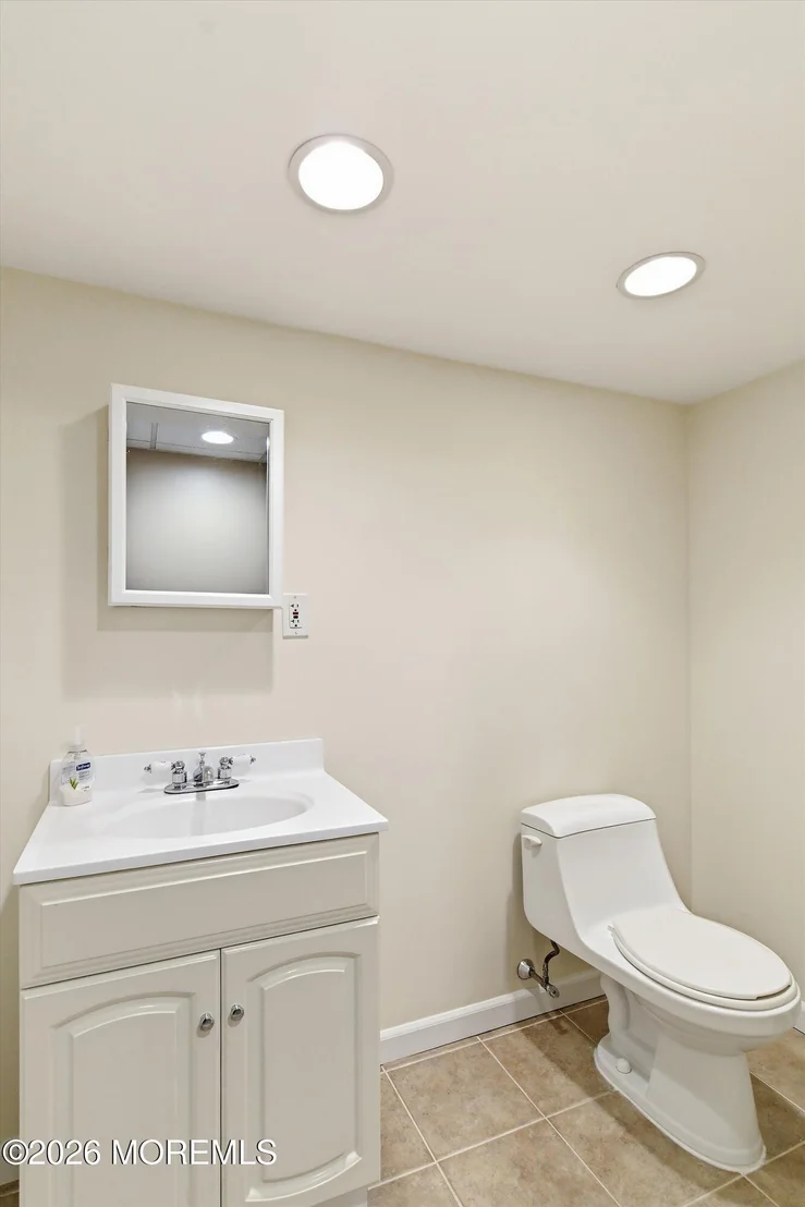 Photo of 433 Meadowood Road