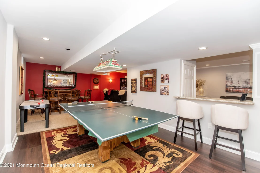 Photo of 607 Windcrest Court