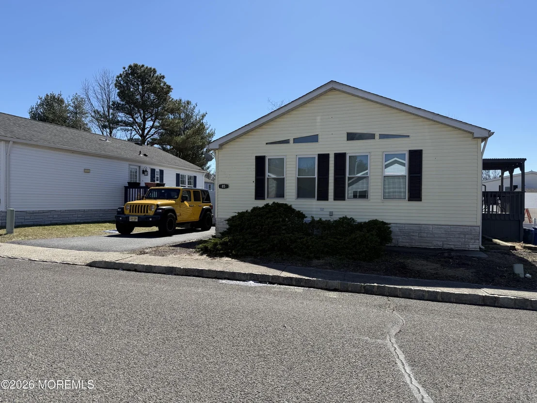 Photo of 85 Seattle Slew Drive