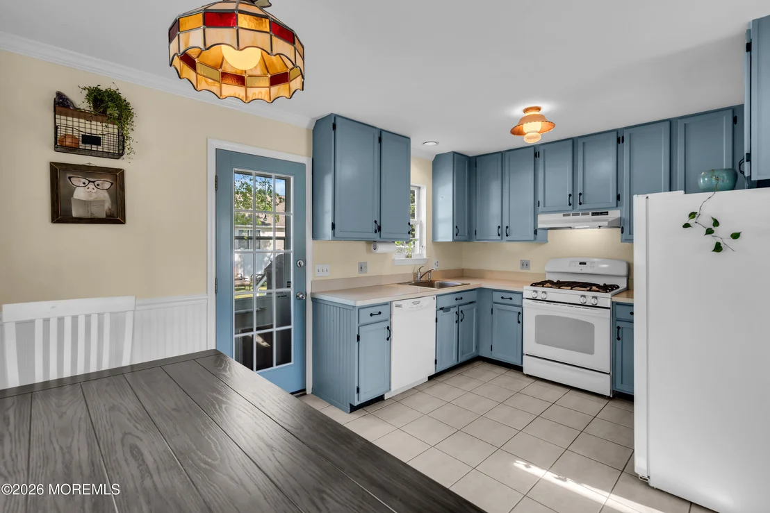 Photo of 352 Cedar Drive