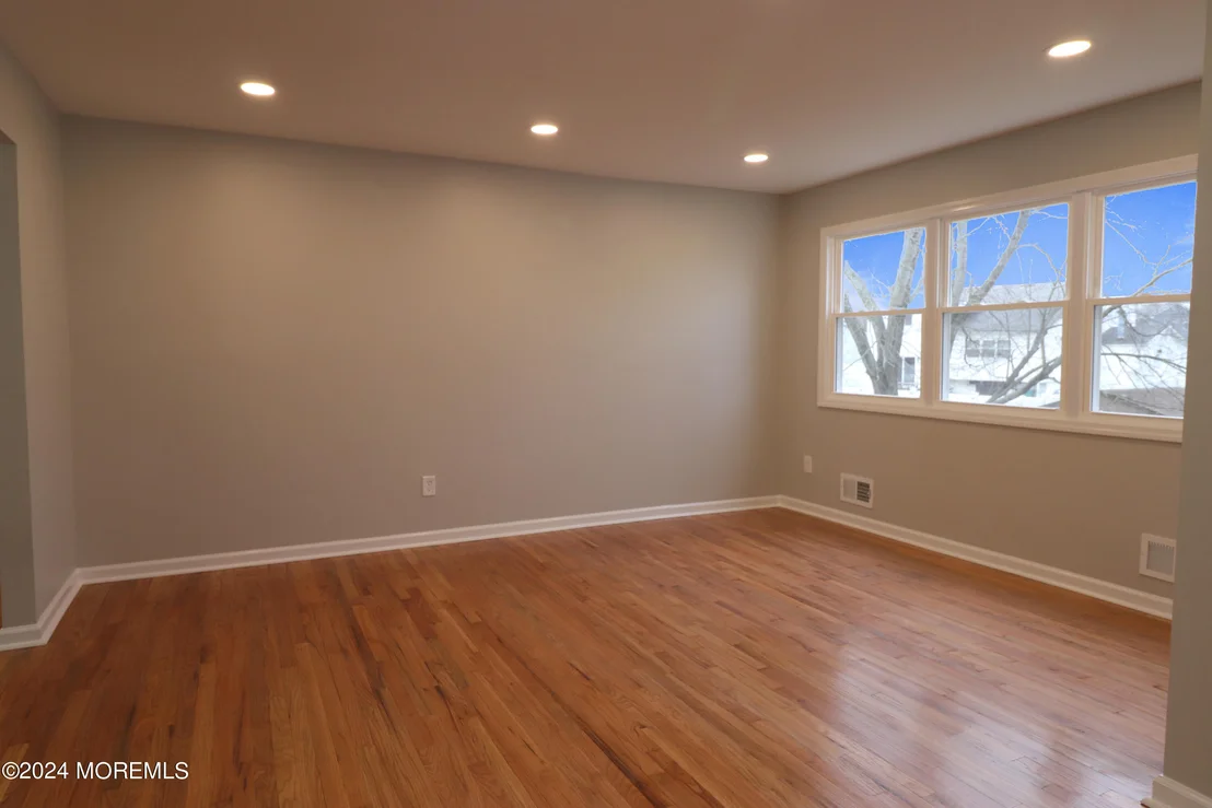Photo of 24 Carlow
