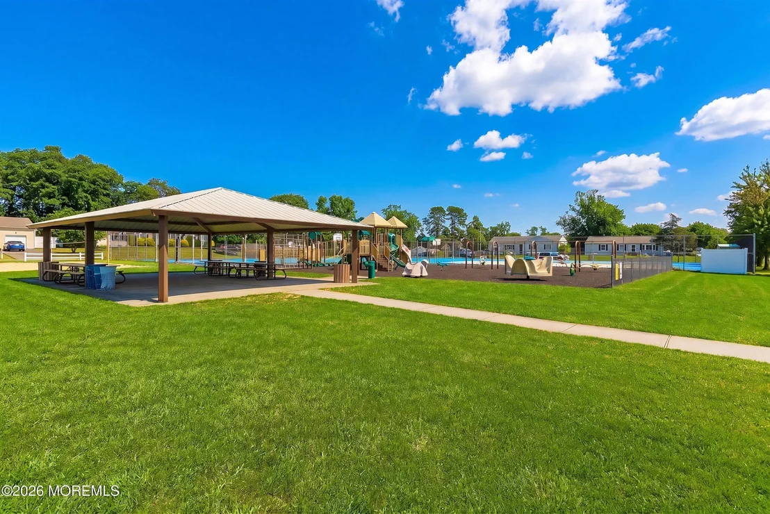 Photo of 2115 Cedarview Drive