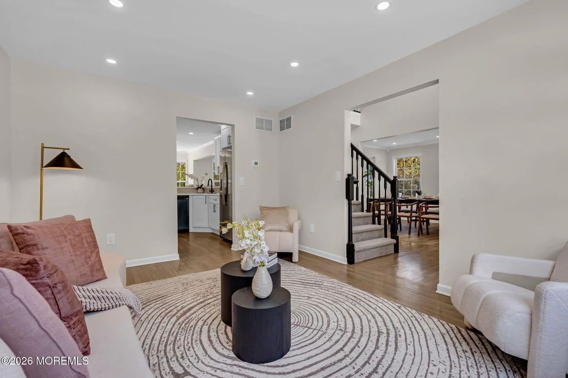 Photo of 296 White Road