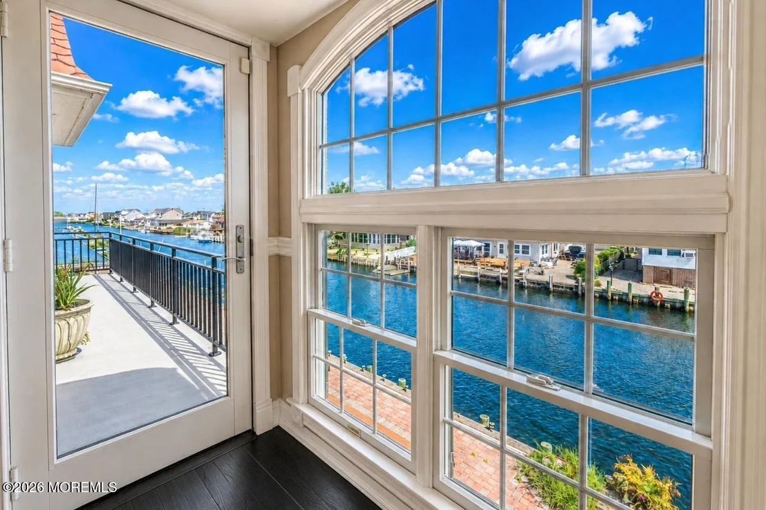 Photo of 835 Anchor Drive