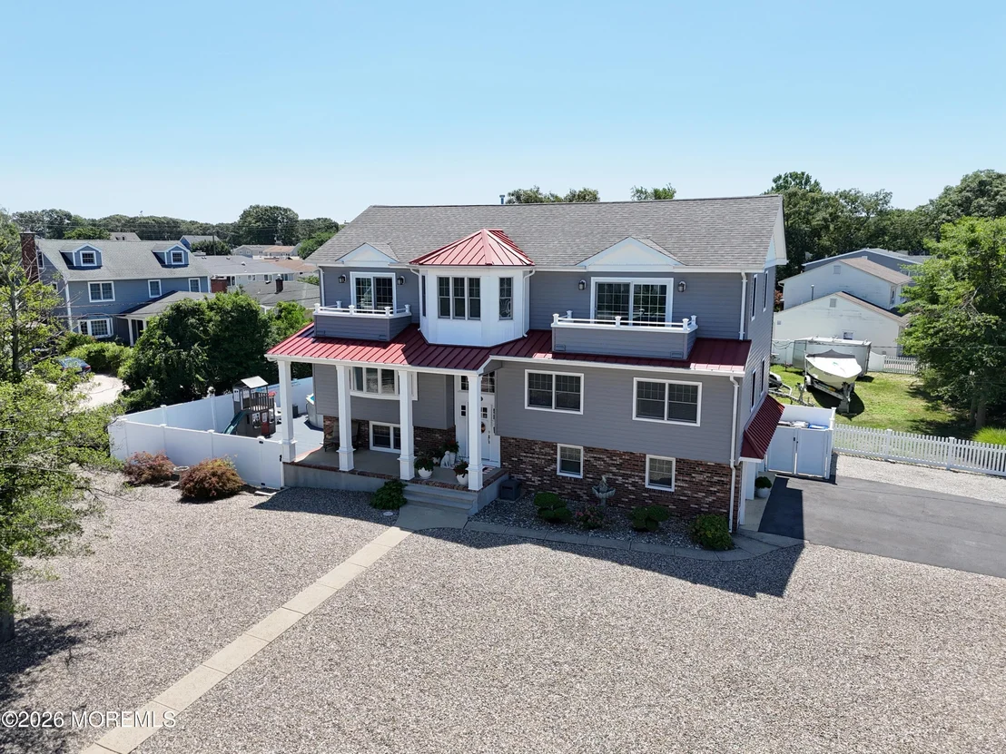 Photo of 6 Twilight Drive