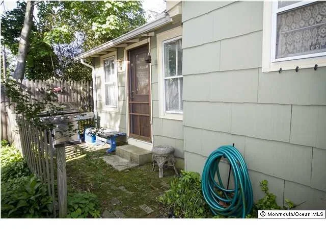 Photo of 143 Abbott Avenue