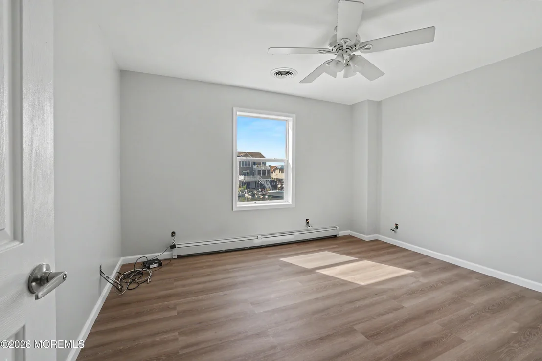 Photo of 348 Kingfisher Road