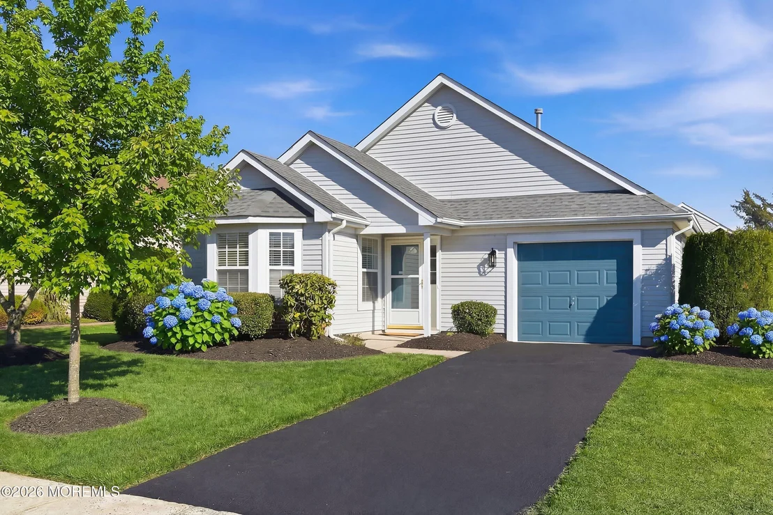 Photo of 3333 Deep River Lane