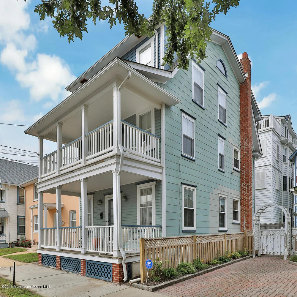 Photo of 27 Olin Street