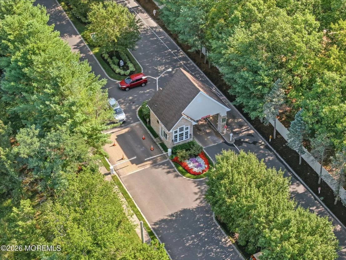 Photo of 23 Jumping Brook Lane