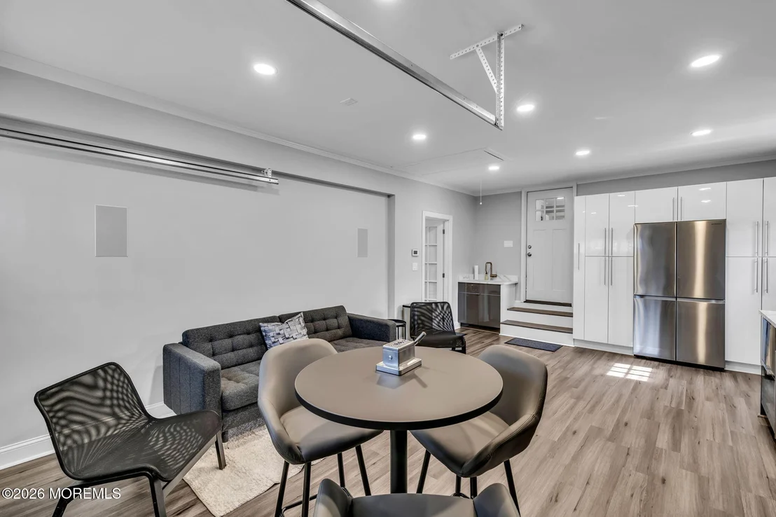Photo of 12 Meadowview Drive