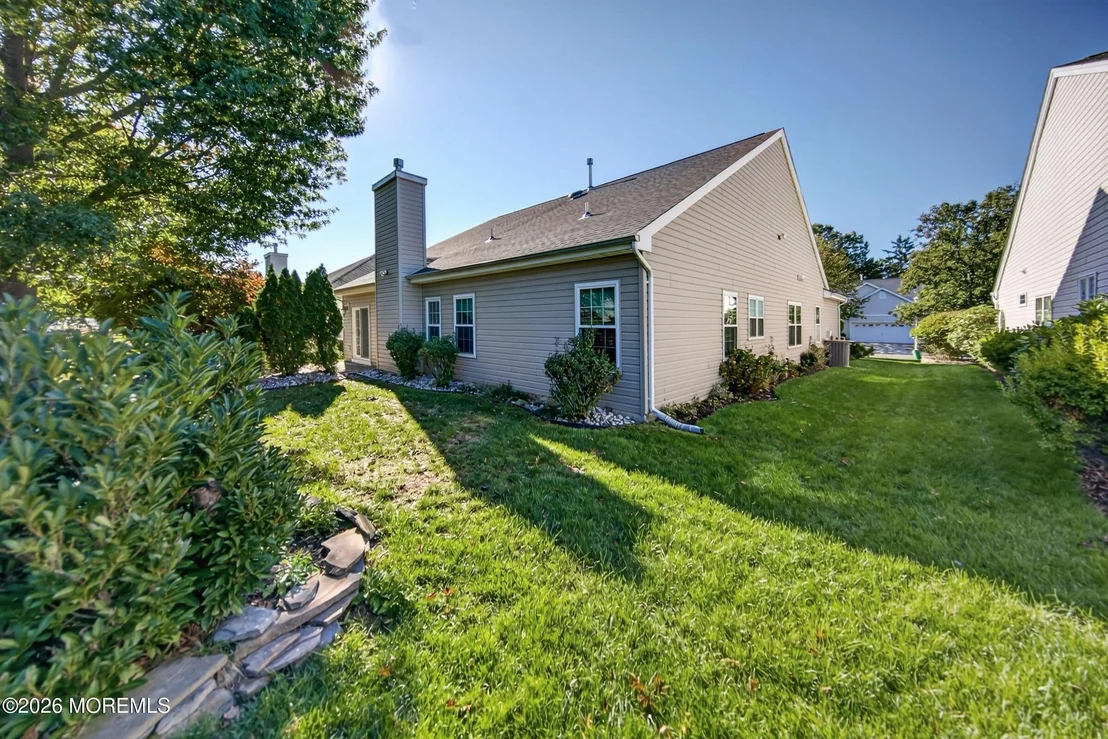 Photo of 6 Doral Way