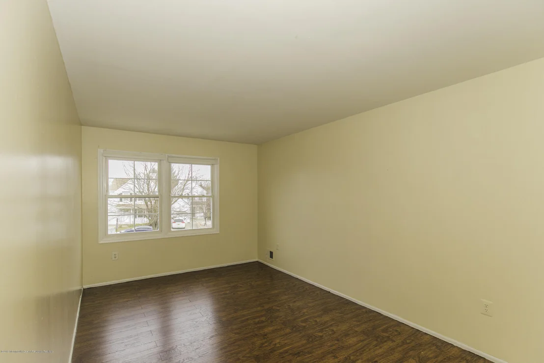 Photo of 58 Oak Knoll Drive
