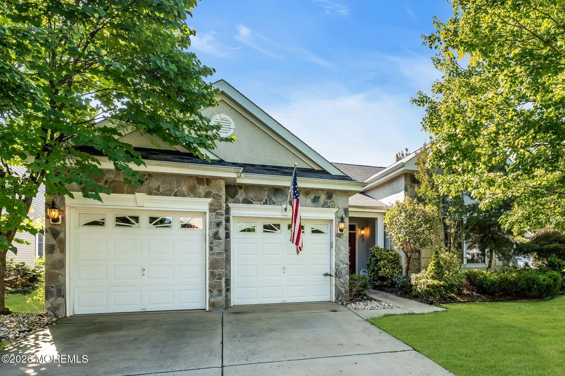 Photo of 1 Turnberry Place
