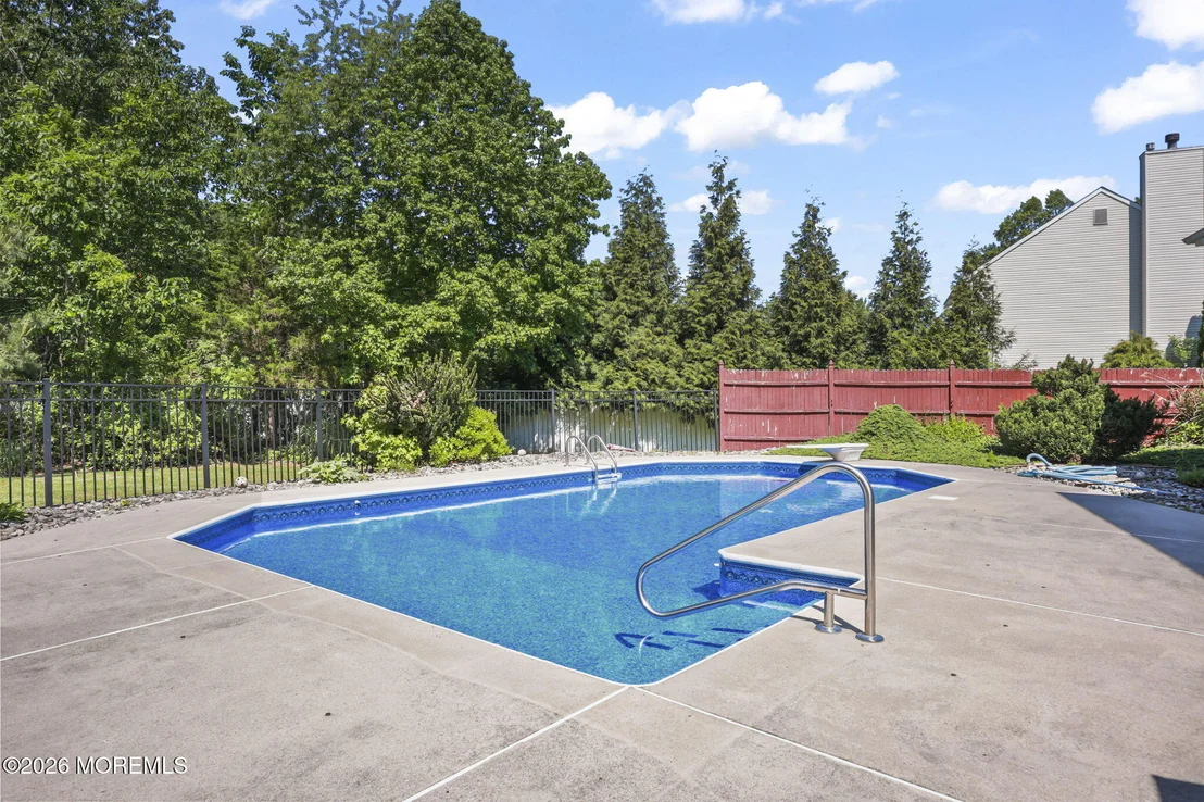 Photo of 118 Don Connor Boulevard