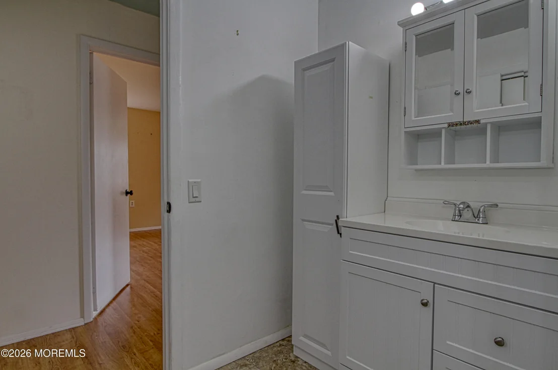 Photo of Unit B at 8 Hamilton Lane