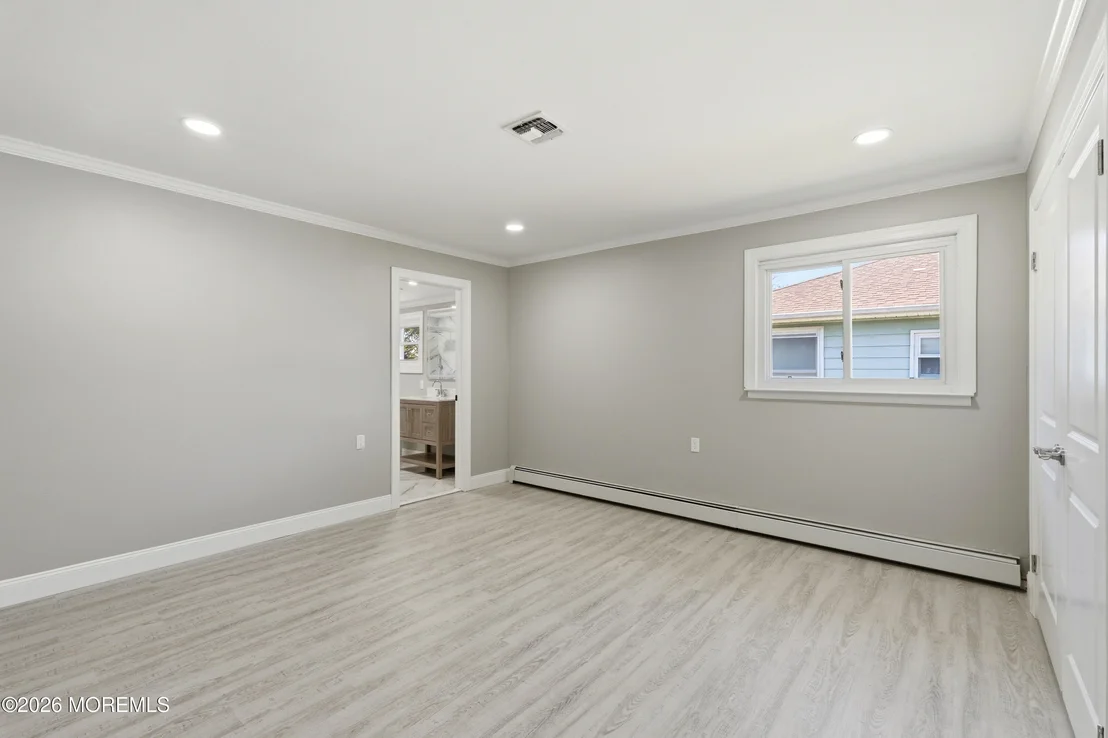 Photo of 429 Saint Thomas Drive