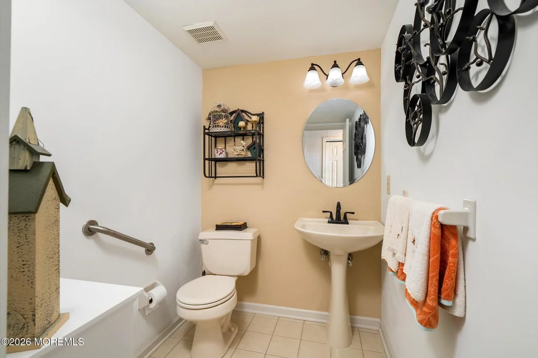 Photo of 4 Pine Tree Drive