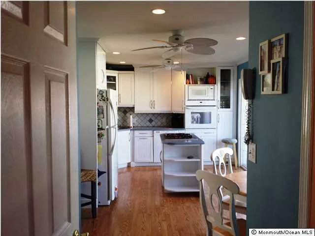 Photo of 838 Columbus Drive