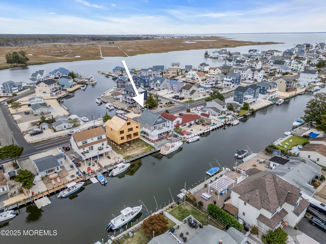 Photo of 1131 Beach Boulevard