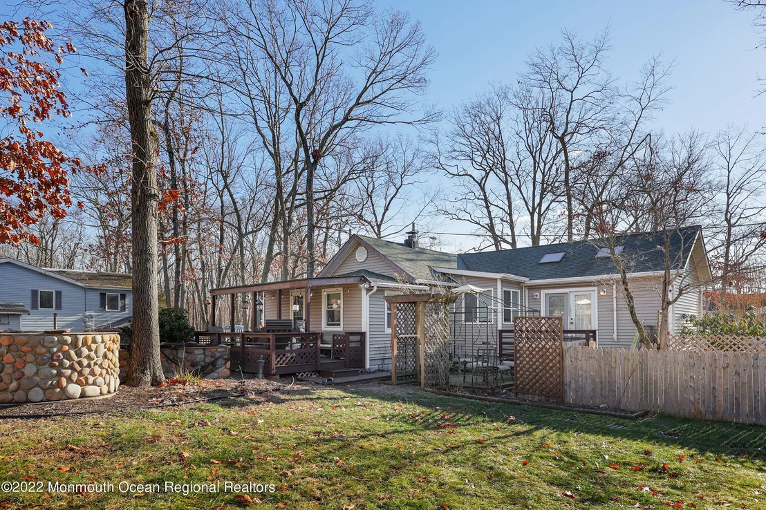 Photo of 33 Van Buren Avenue