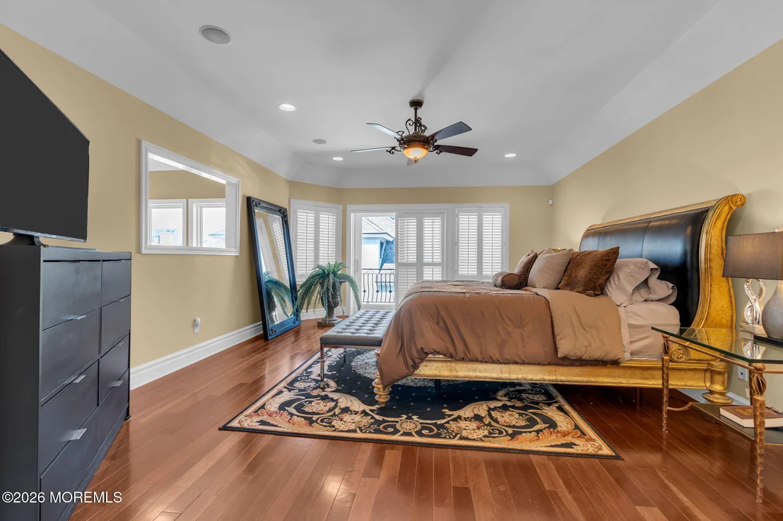 Photo of 342 Aldo Drive