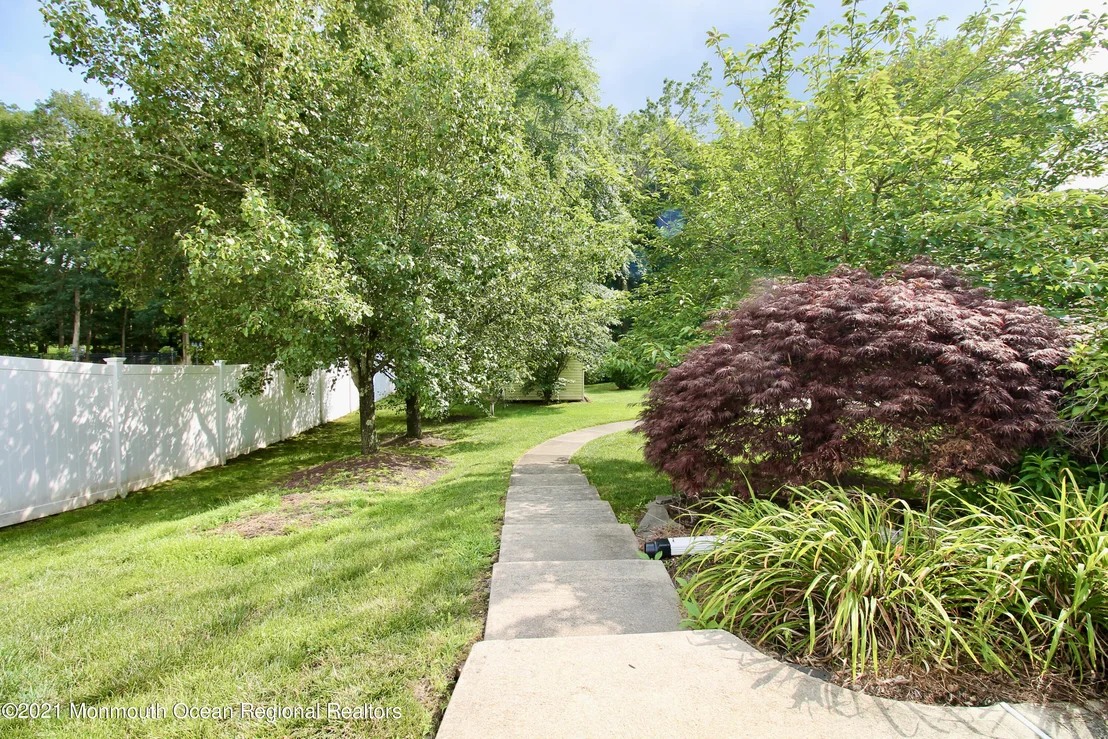 Photo of 20 Cedarview Avenue