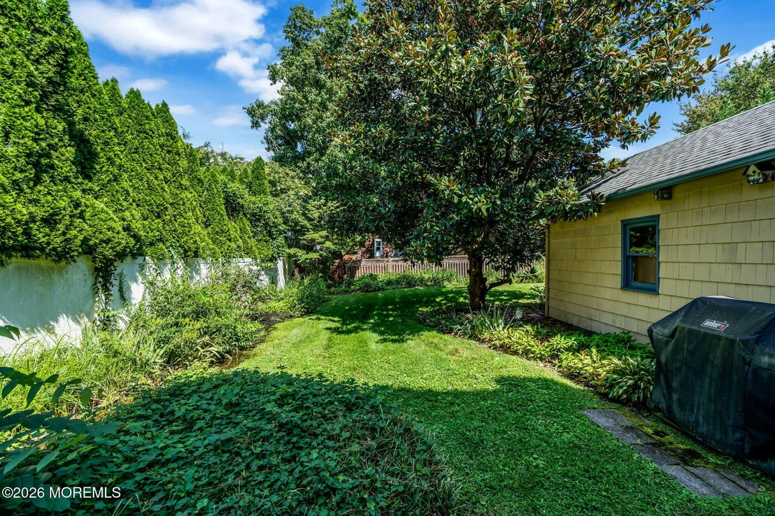 Photo of 29 1st Street
