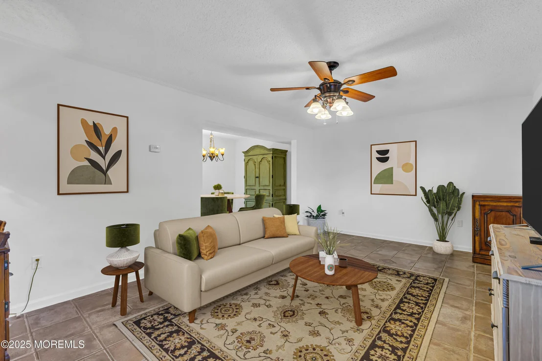 Photo of 810 Blenheim Drive