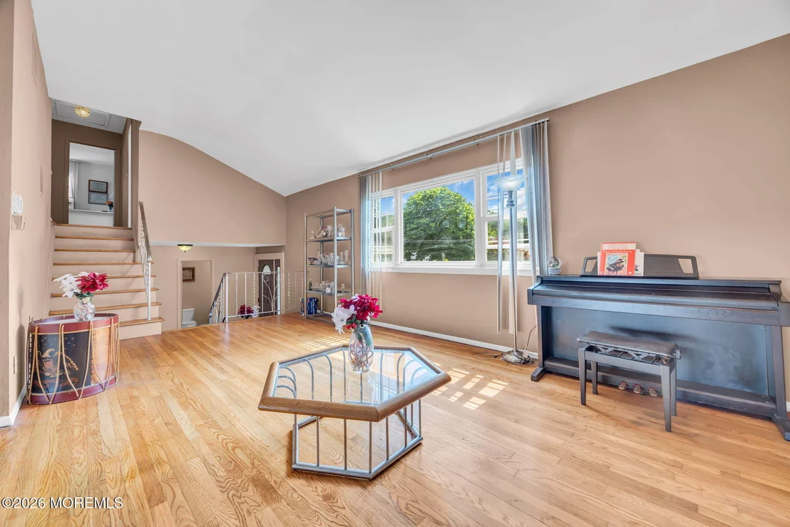 Photo of 5 Cortland Drive