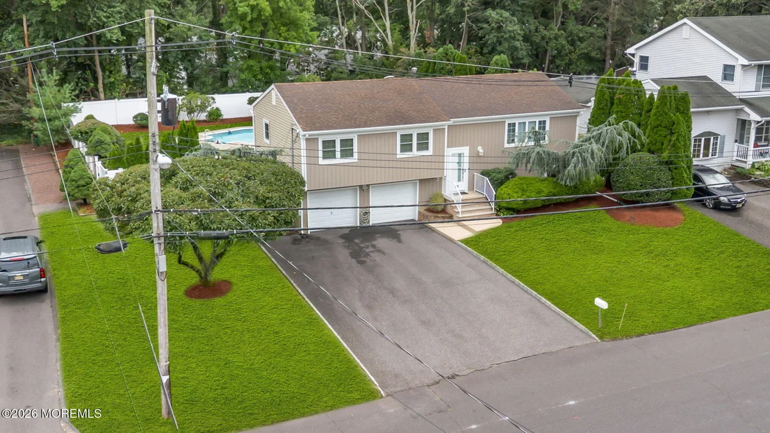 Photo of 205 Arizona Drive