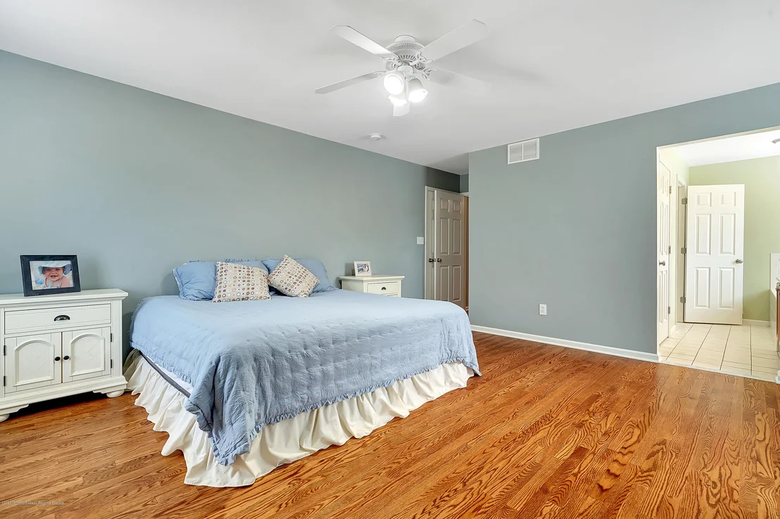 Photo of 249 Central Boulevard