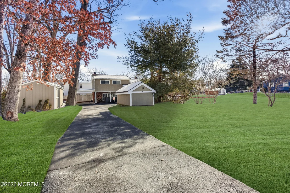 Photo of 19 Bertan Avenue